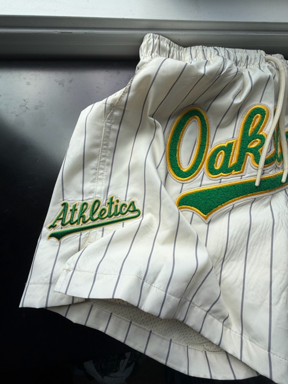 Oakland A's Pinstripe Athletic shorts - Picture 4 of 6